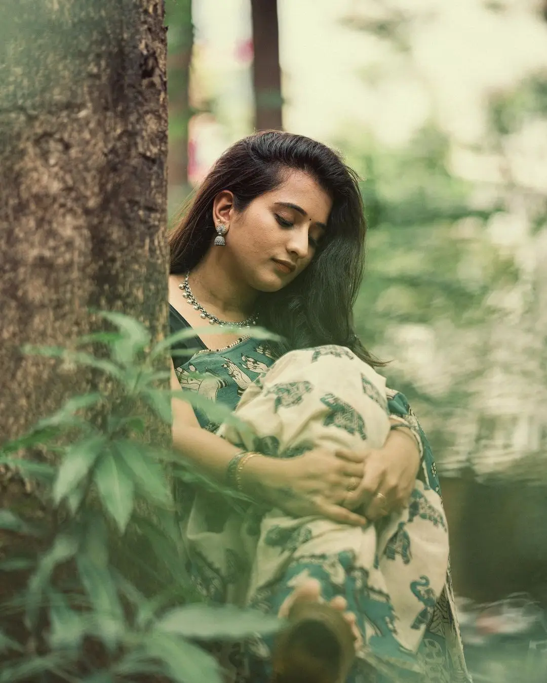 YOUTUBE ACTRESS VIRAAJITA IN TRADITIONAL GREEN SAREE BLOUSE 5